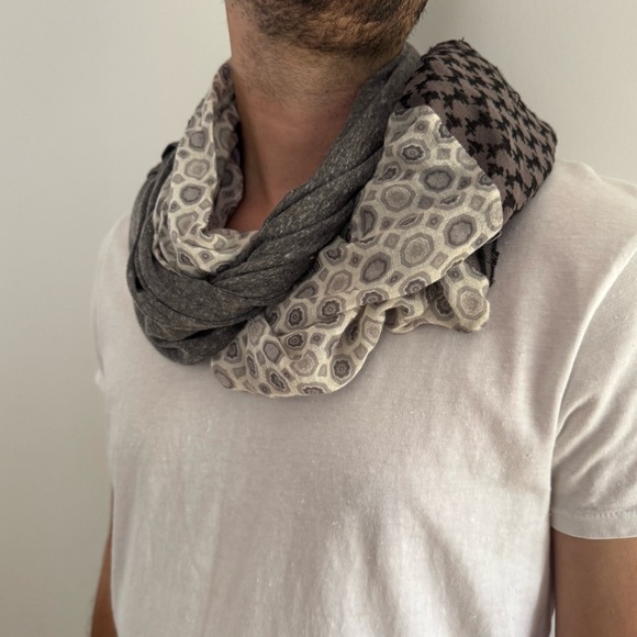 CODELLO Gray and Cream Multi- Patterned TUBE Infinity Scarf - Picture 6 of 13